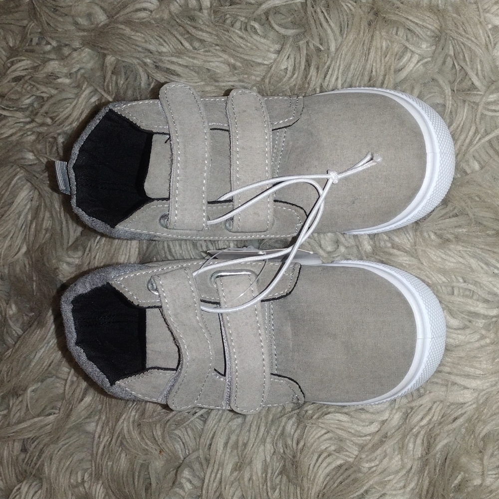 US SPORTS toddler (9c) shoes